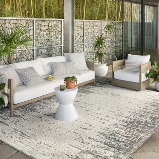 Alexander Home Renee Abstract Modern Indoor / Outdoor Rug