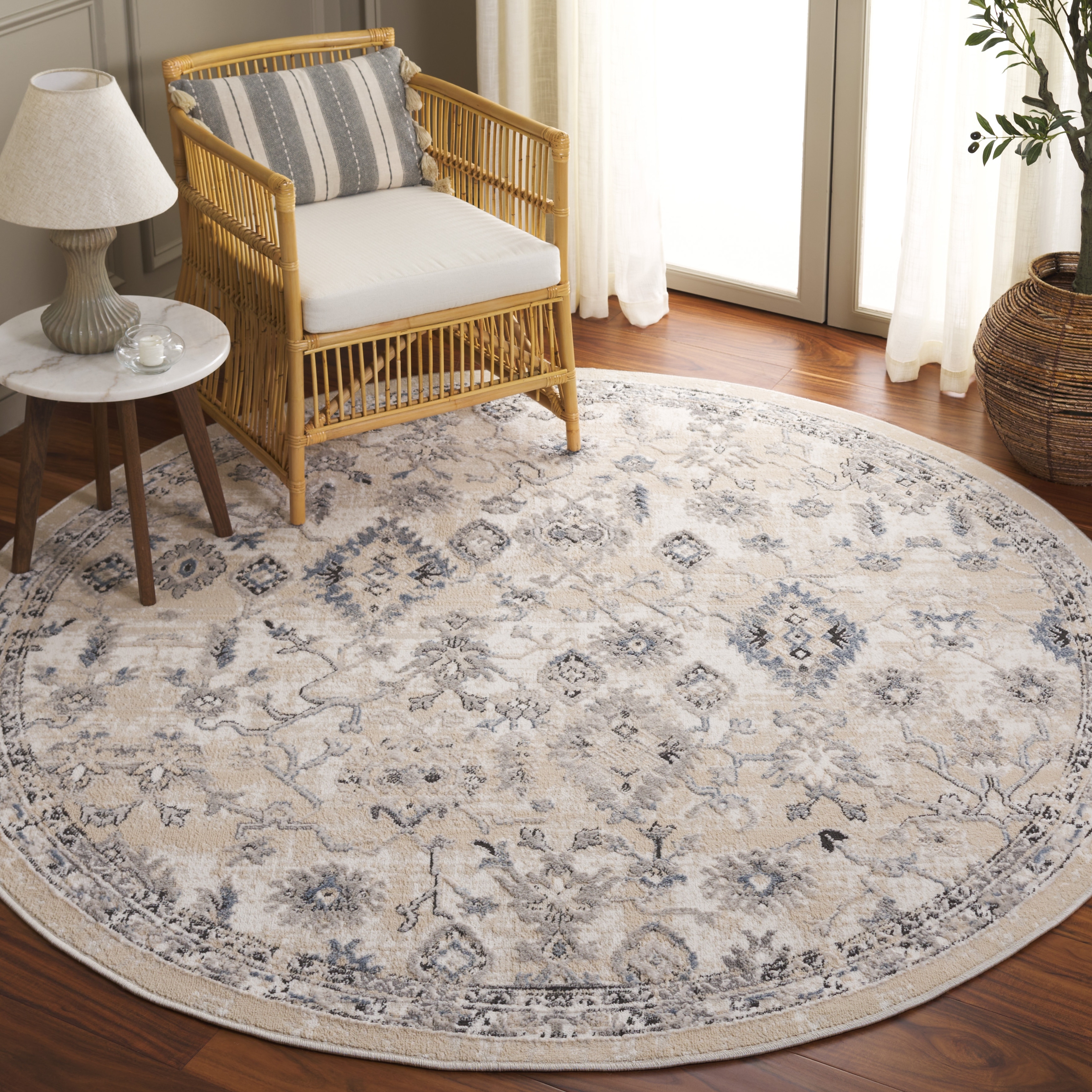 SAFAVIEH Quincy Nodira Floral Oriental Rug