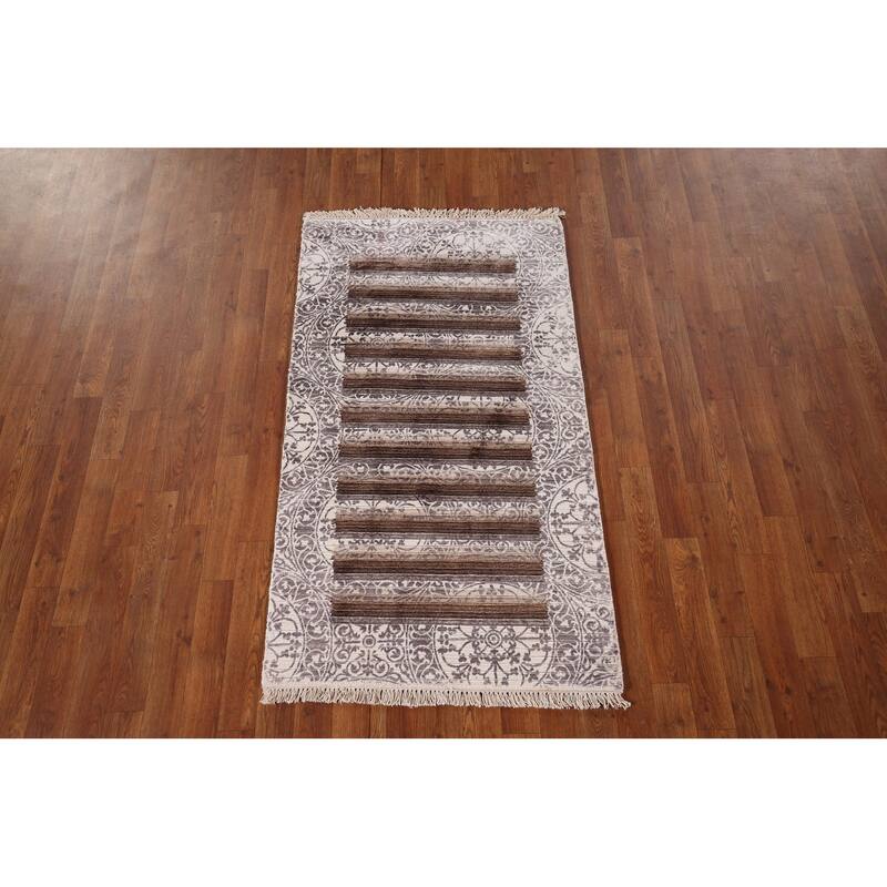 Striped Abstract Foyer Rug Hand-Knotted Wool Carpet - 2'8" x 4'9"