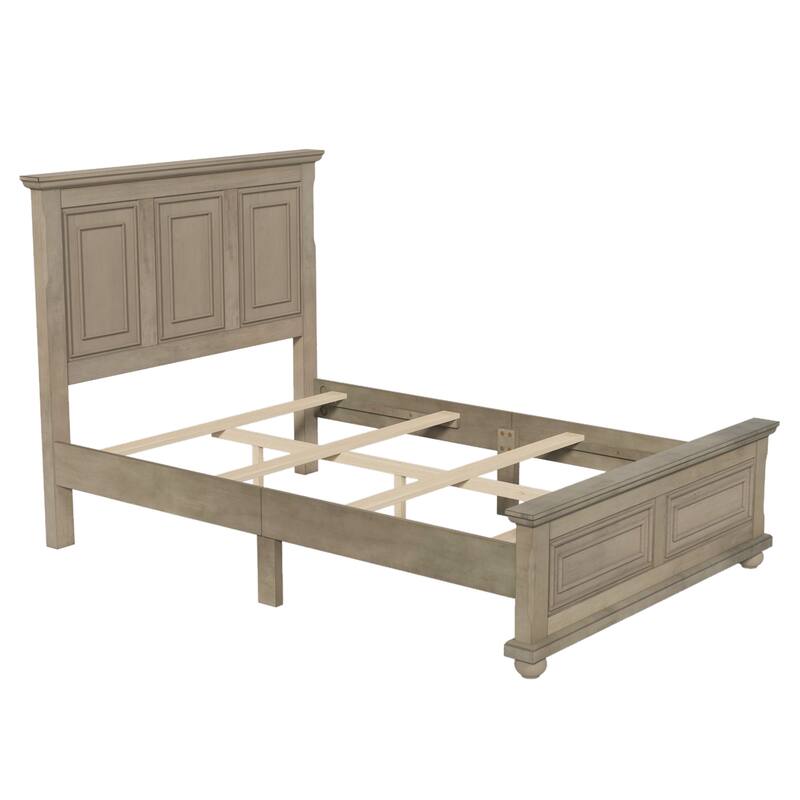 Traditional Town and Country Style Pinewood Vintage Bed