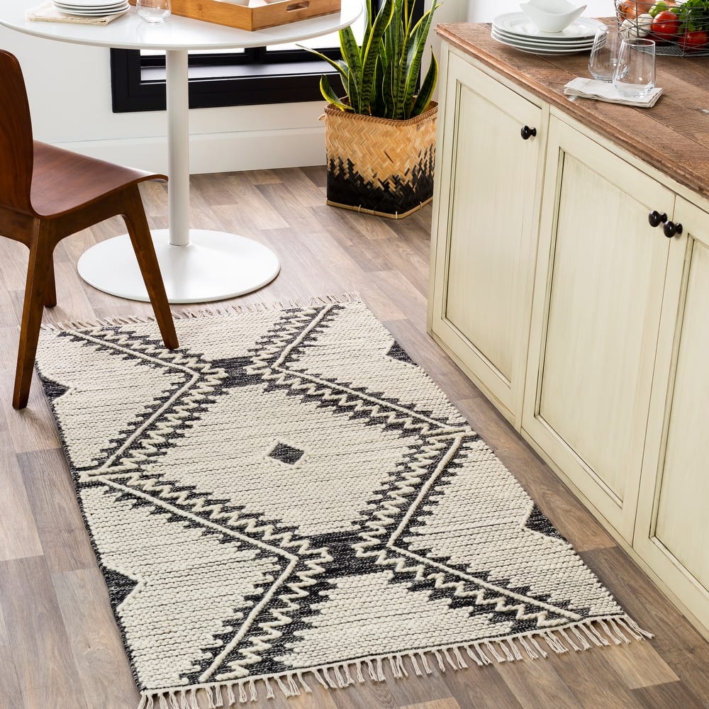 Livabliss Beto Handmade Geometric Nomad Cotton Area Rug
