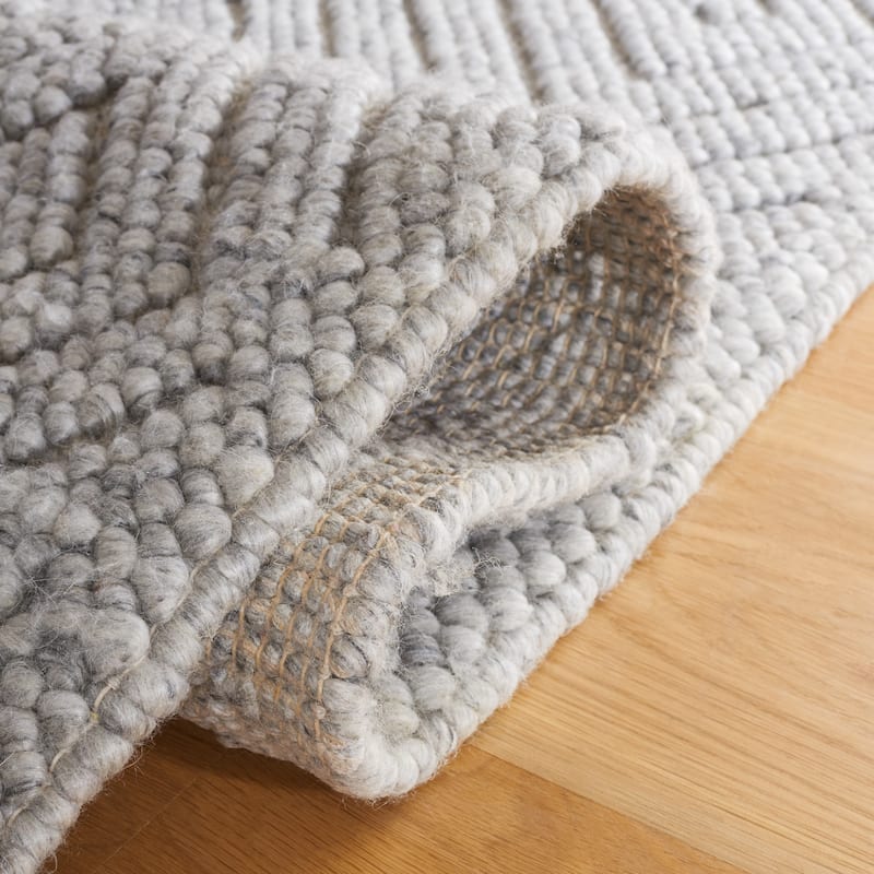SAFAVIEH Handmade Natura Neschka Geometric Wool Blend Rug