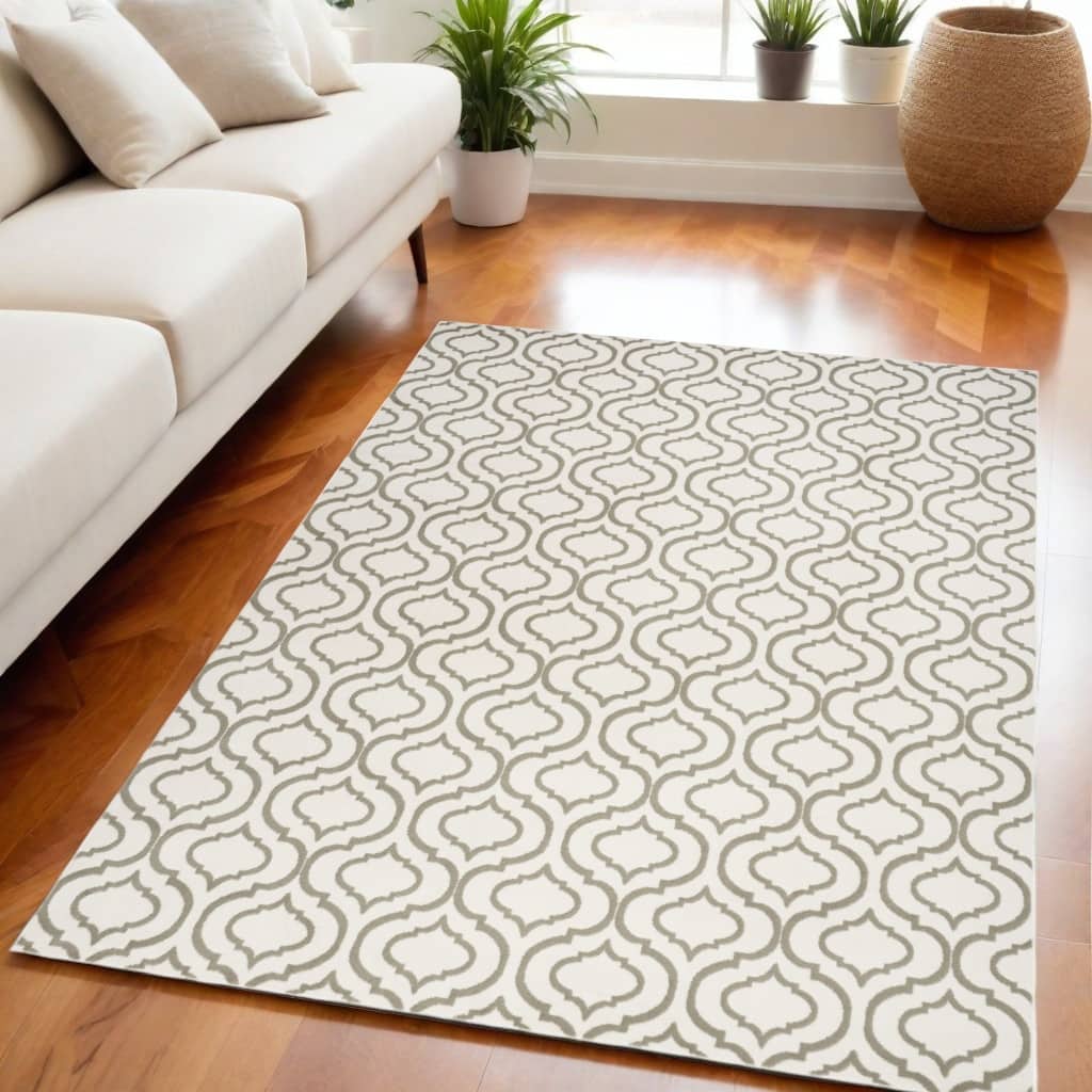 Kewi Power Loomed Non Skid Stain Resistant Area Rug By HomeRoots - 87' X '63' X '0.5