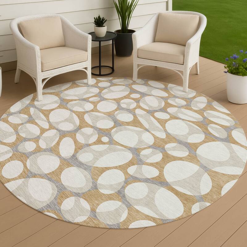 Machine Washable Indoor/ Outdoor Contemporary Saline Chantille Rug - Gold - 8' x 8'