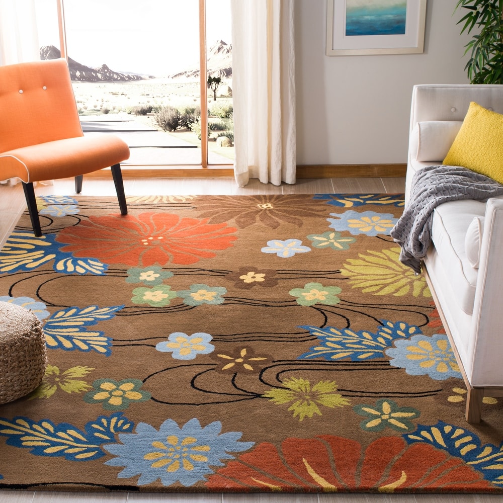 SAFAVIEH Handmade Soho Tess Floral N.Z. Wool Rug