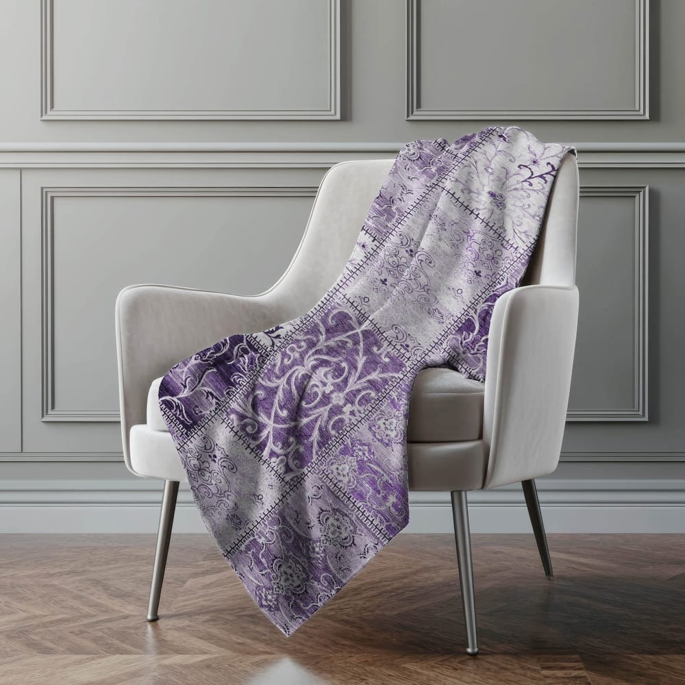 Premium Machine Washable Traditional Patchwork Sherpa Throw Blanket