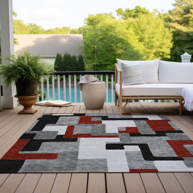 Machine Washable Indoor/ Outdoor Contempoary Blocks Chantille Rug