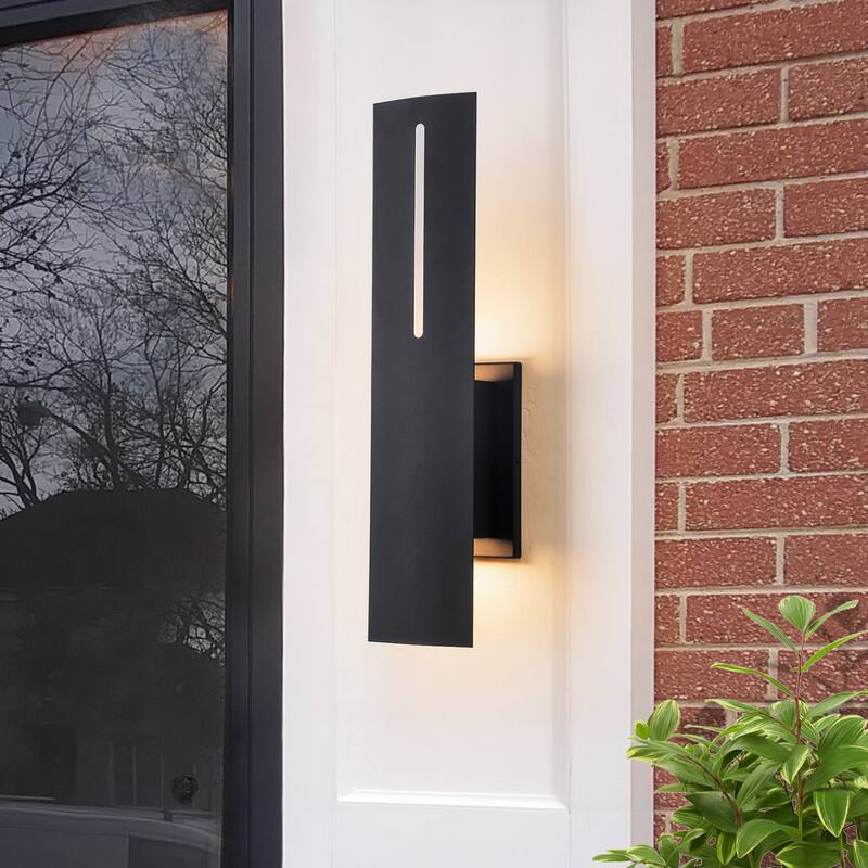 Matte Black Integrated LED Outdoor Wall Sconce - Black