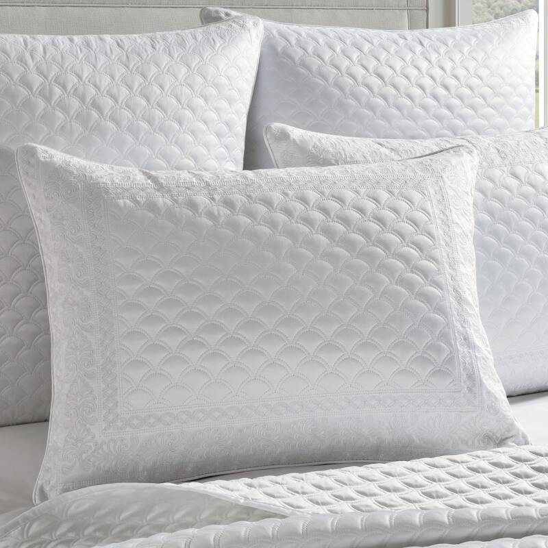 J. Queen New York Lyndon Pillow Sham - King - White