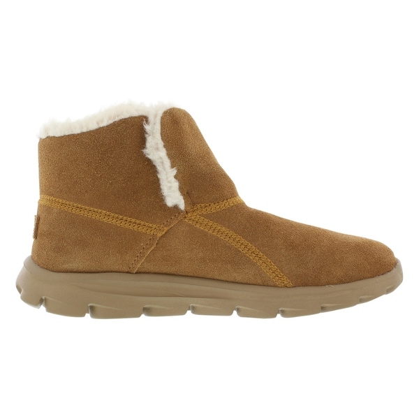 skechers on the go chugga suede ankle boot with memory foam