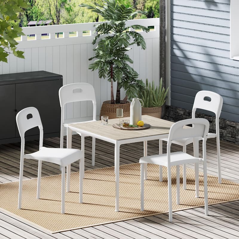 Dining Chairs Set of 4, Stackable Modern Kitchen Chairs, Plastic Dining Room Chair with Metal Legs