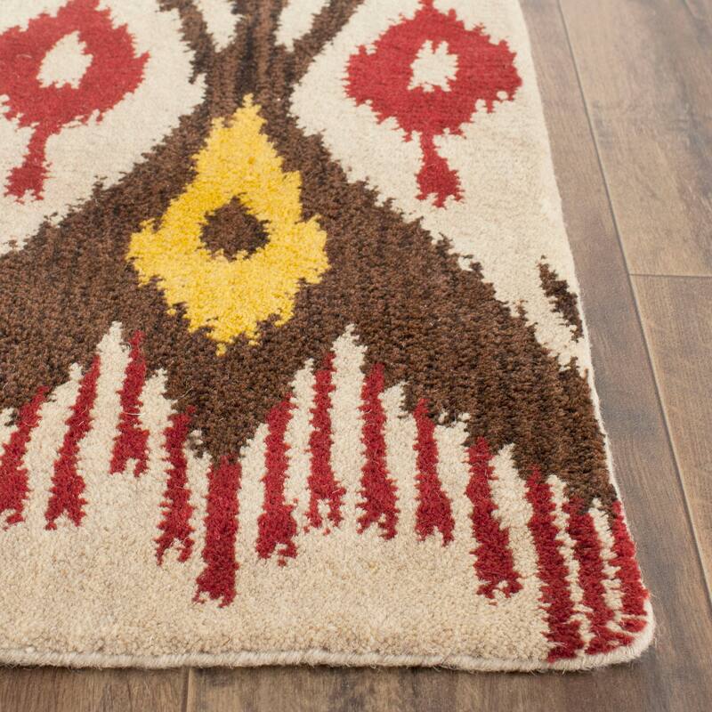 SAFAVIEH Handmade Ikat Maayke Modern Wool Rug