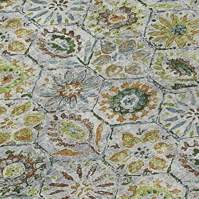 HomeRoots Floral Transitional Rectangle Outdoor Rug