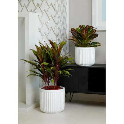 Indoor/Outdoor Large 1-Piece Minimalist Fiberstone Lightweight Short Round Planter Pot With Grooves - 16, 13, 11 in Matte Finish
