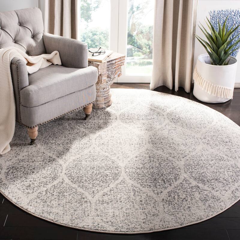 SAFAVIEH Madison Stella Boho Chic Ogee Trellis Rug - 6'7" x 6'7" Round - Ivory/Silver