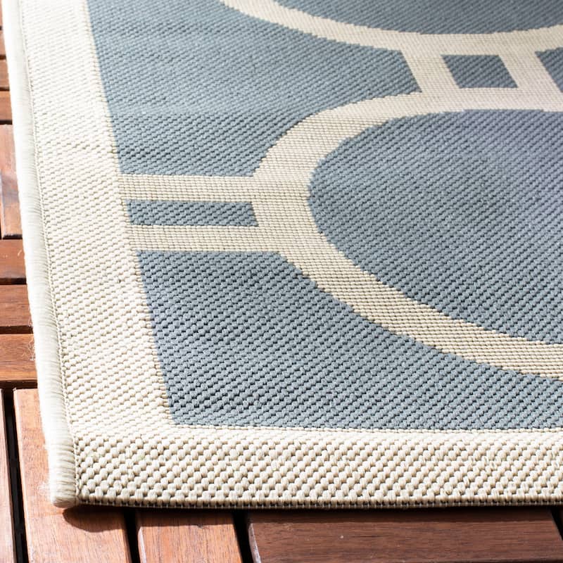 SAFAVIEH Courtyard Nira Indoor/ Outdoor Waterproof Patio Backyard Rug