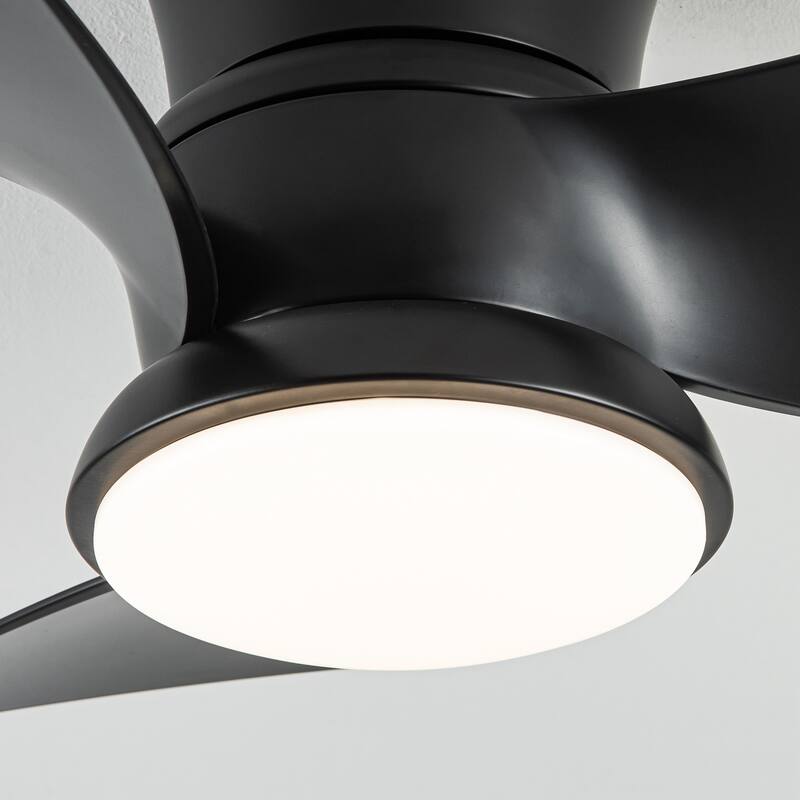 31-inch Modern Black Propeller Flush Mount Ceiling Fan with Light and Remote