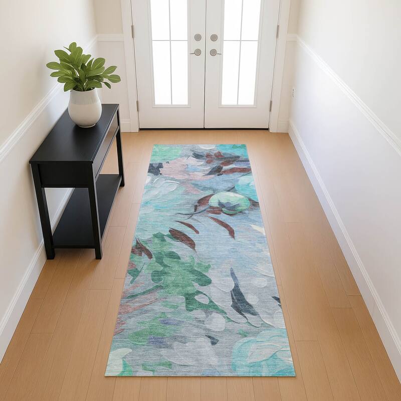 Machine Washable Indoor/ Outdoor Watercolor Floral Chantille Rug