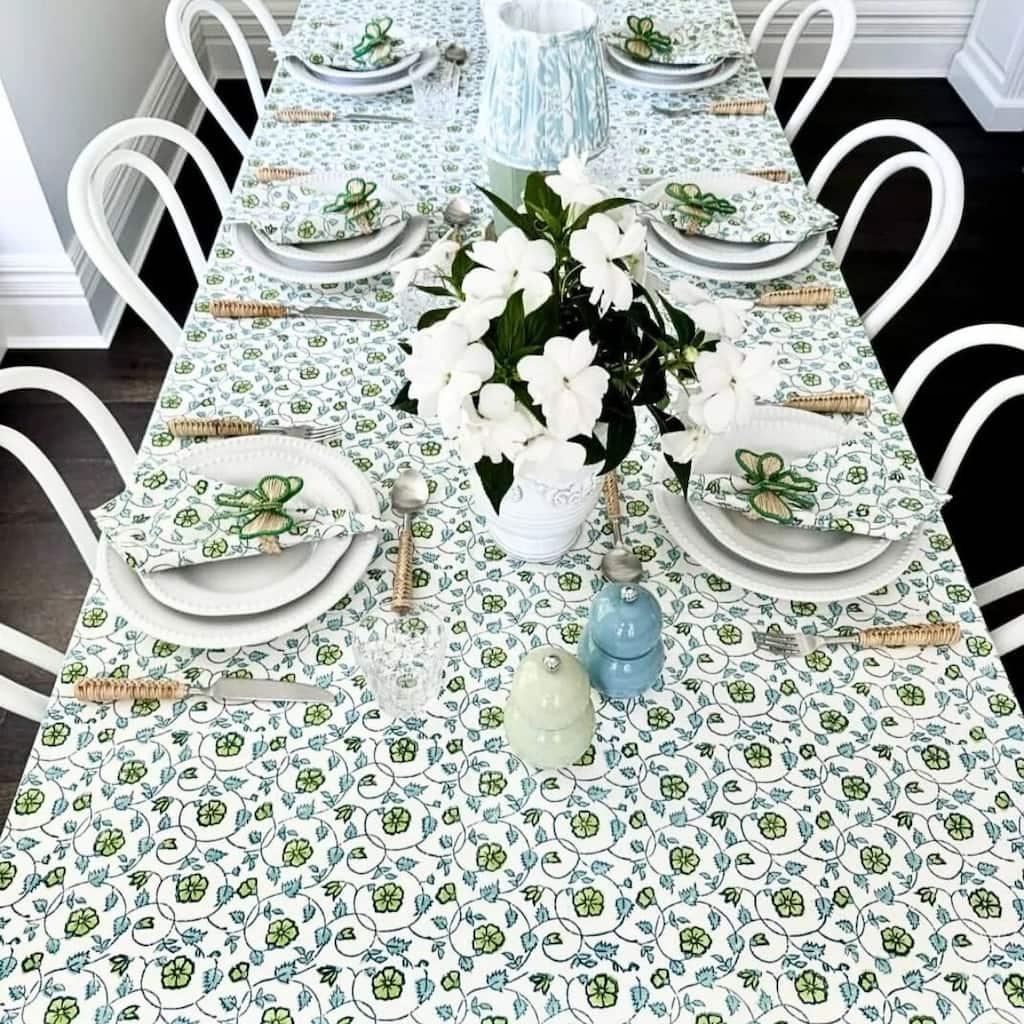 Rectangular tablecloth - Green blue floral Sea Breeze