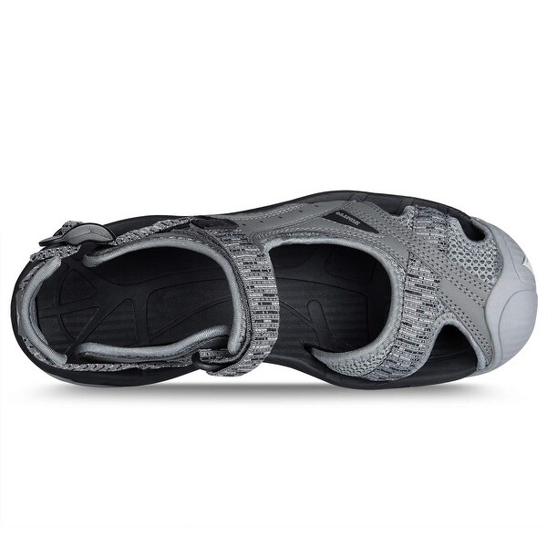 mens closed toe water shoes
