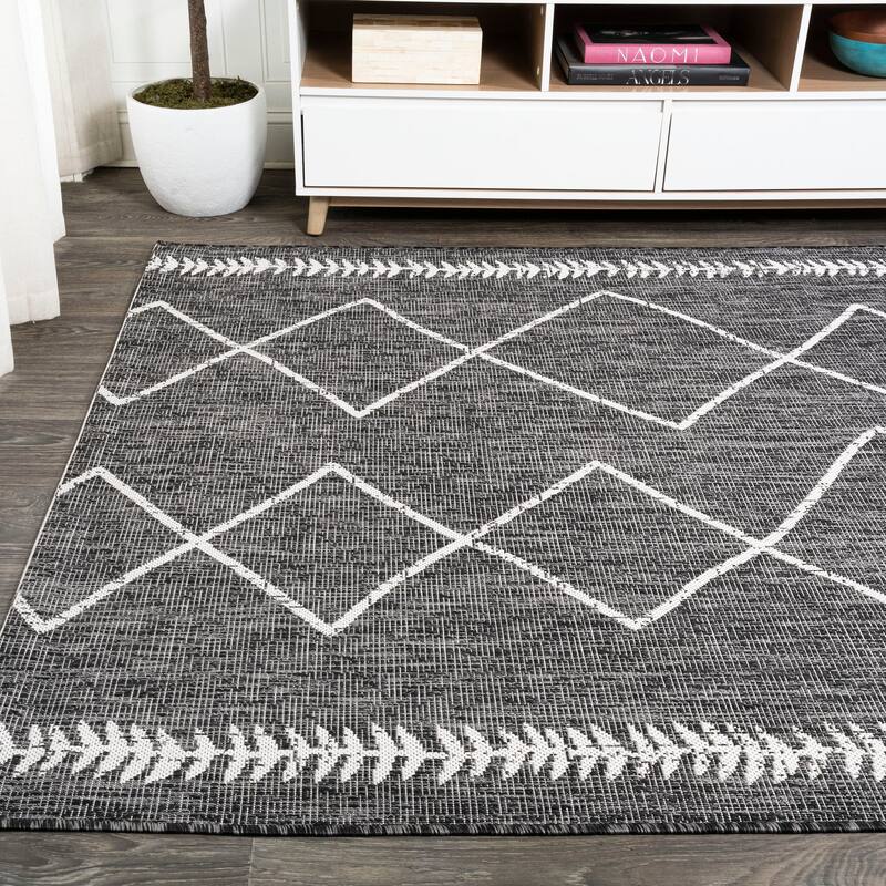 JONATHAN Y Kafel Tribal Diamond Trellis Indoor/Outdoor Area Rug