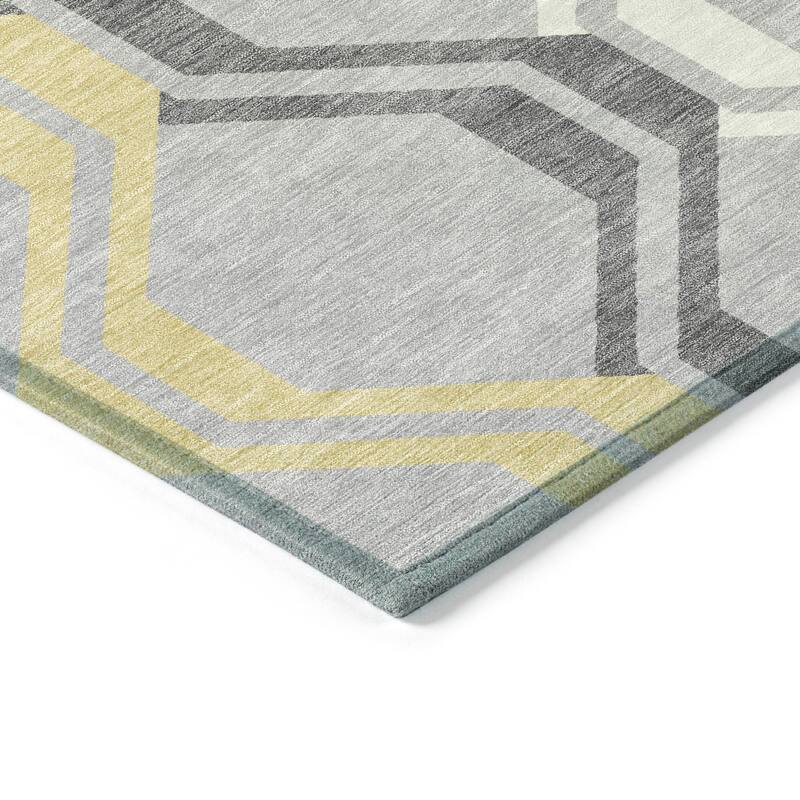 Machine Washable Indoor/ Outdoor Contemporary Dimensions Chantille Rug