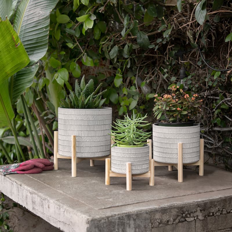 Sagebrook Home Neutral Ceramic Ivory Line Design Planter on Wooden Stand