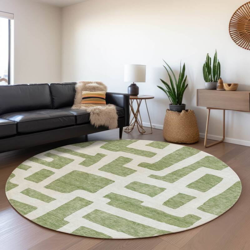 Machine Washable Indoor/ Outdoor Chantille Contemporary Geo Rug