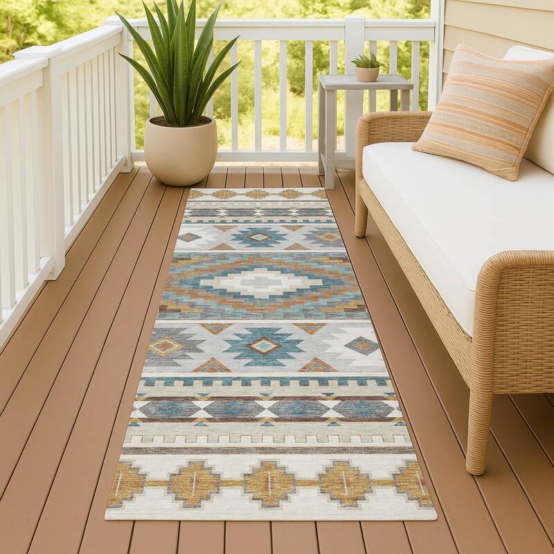 Machine Washable Indoor/ Outdoor Modern Ottawa Chantille Rug - Ivory - 2'3" x 7'6"