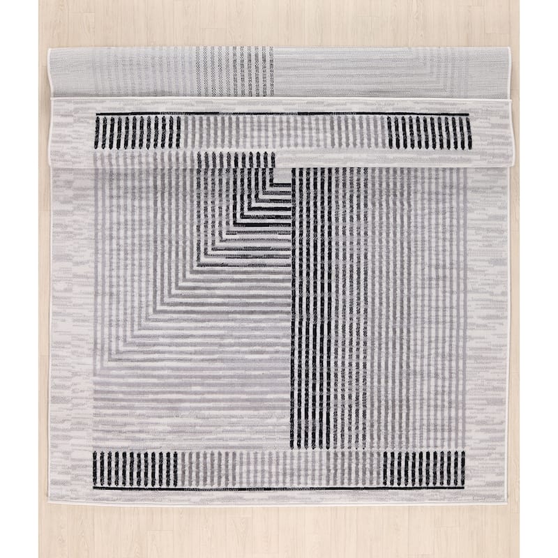 Dream Collection Geometric Moroccan Motif Black and Grey Rug