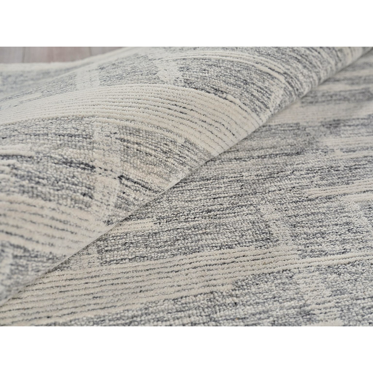 Exquisite Rugs Park City Handmade Hand-tufted New Zealand Wool on Canvas Gray/Ivory Area Rug