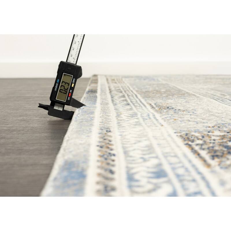 Volos Collection Cream and Medium Grey Medallion Area Rug