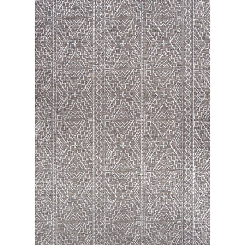 Jagher Maputo Indoor/ Outdoor Area Rug - 2' x 3'7" - Light Brown/Ivory