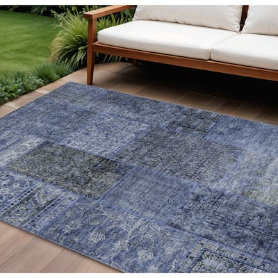 HomeRoots Patchwork Transitional Rectangle Outdoor Rug