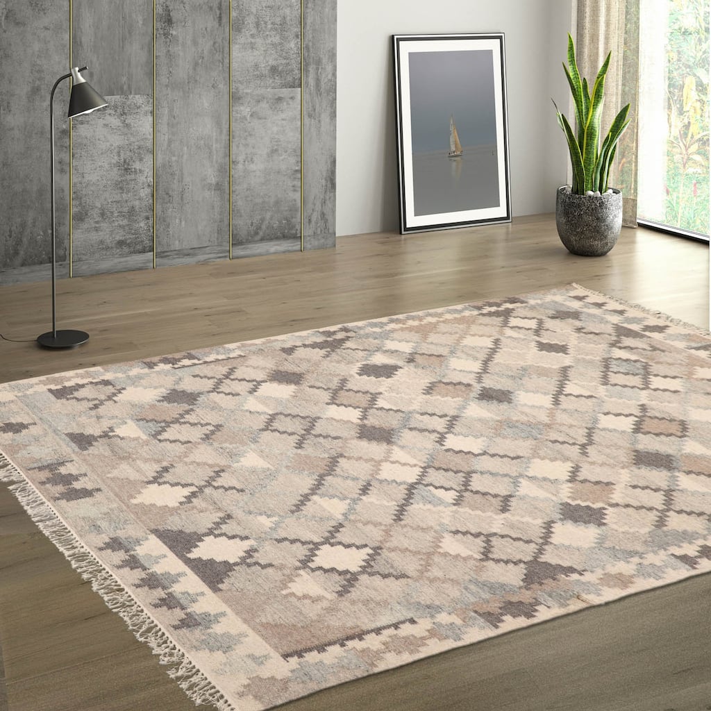 LoomBloom Beige Handwoven Oriental Southwestern Kilim Wool Area Rug - 5' 3'' x 7' 7''