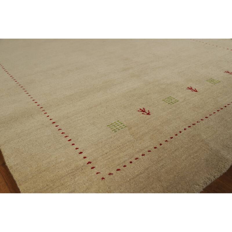 Hand Knotted Oriental 100% Wool Carpet Tribal Tribal Beige & Ivories Gabbeh Area Rug - 7' 9'' X 5' 7''