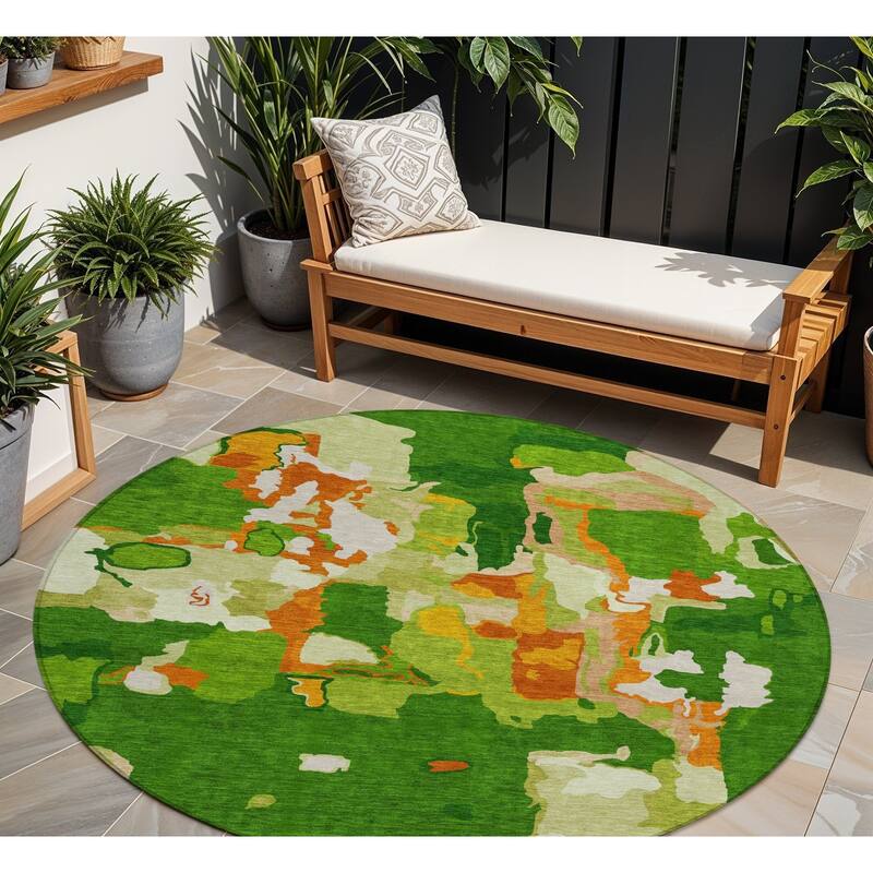 HomeRoots Abstract Transitional Rectangle Outdoor Rug - 8' Round
