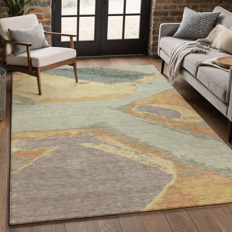 Machine Washable Indoor/ Outdoor Modern Cheney Chantille Rug