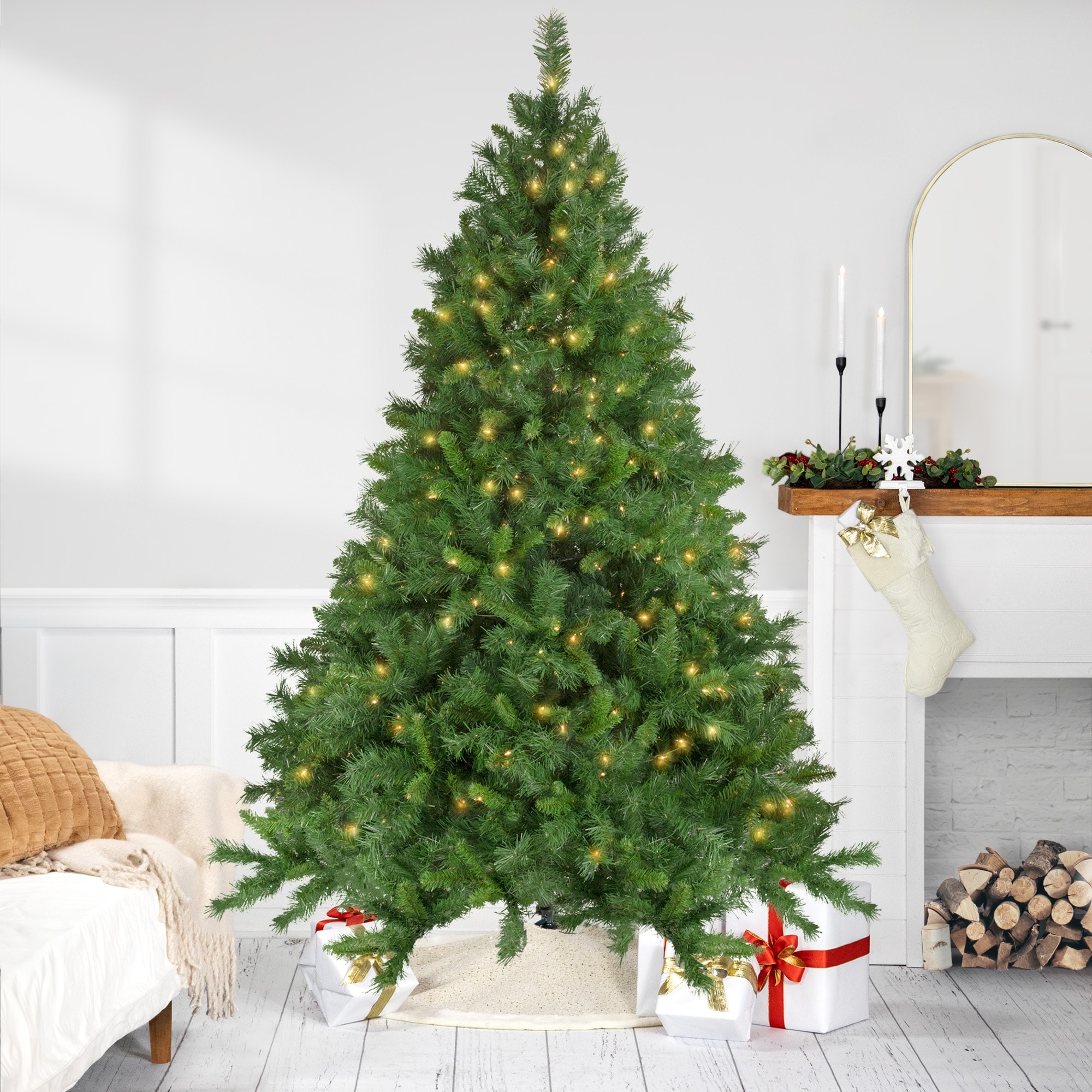 Pre-Lit Full Chatham Pine Artificial Christmas Tree 7.5' Clear Lights - 7.5 Foot