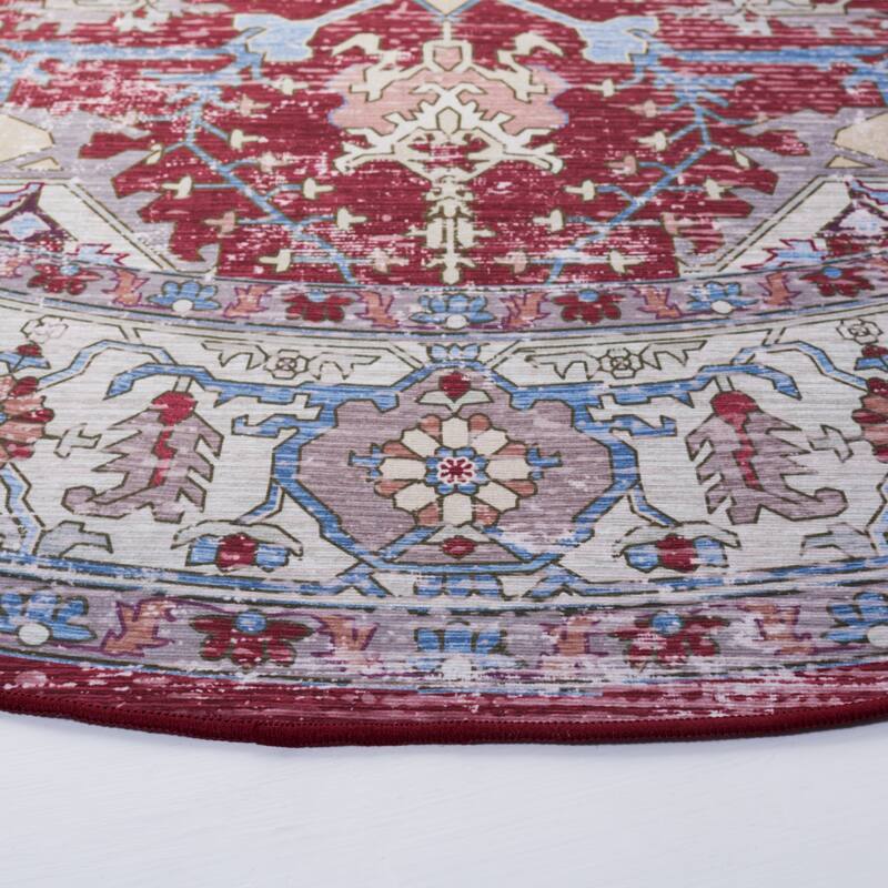 SAFAVIEH Tucson Machine Washable Slip Resistant Salome Oriental Medallion