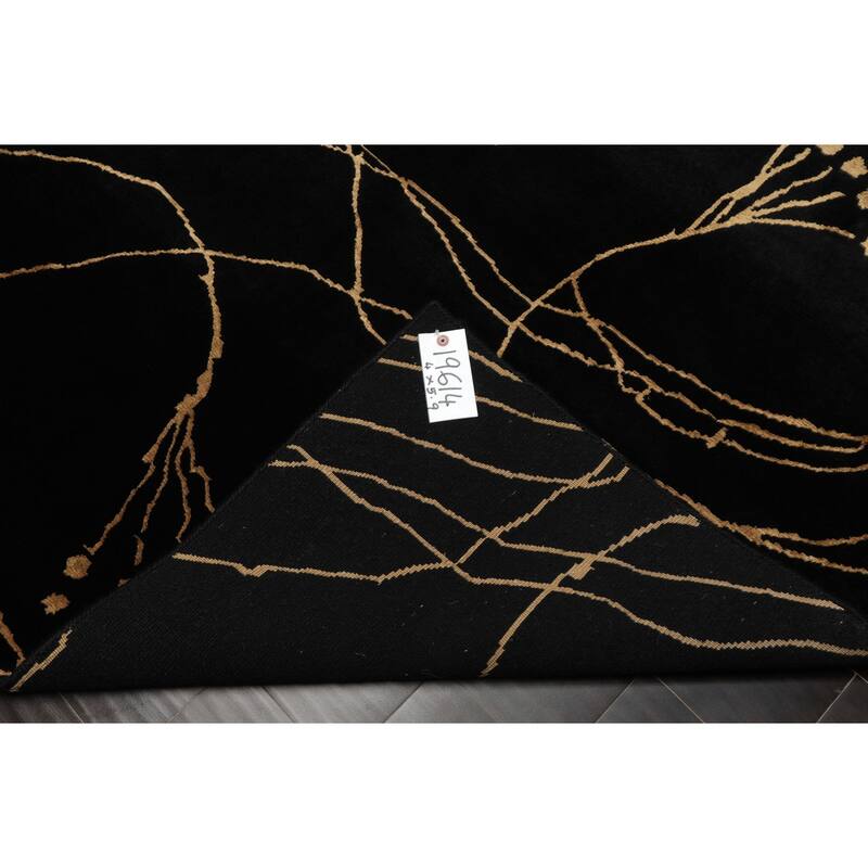 Wool & Silk Black Tibetan 4'x5'9'' Hand Knotted Contemporary Rug - 4' x 5' 9''