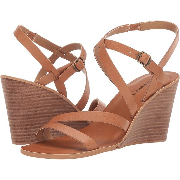 Noemia wedge 2024