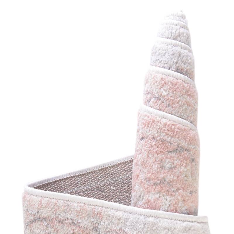 Transitional Anavine Collection Area Rug