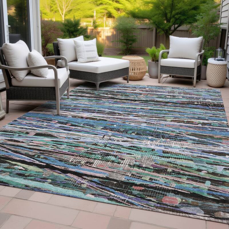 Machine Washable Indoor/Outdoor Abstract Stripes Chantille Rug