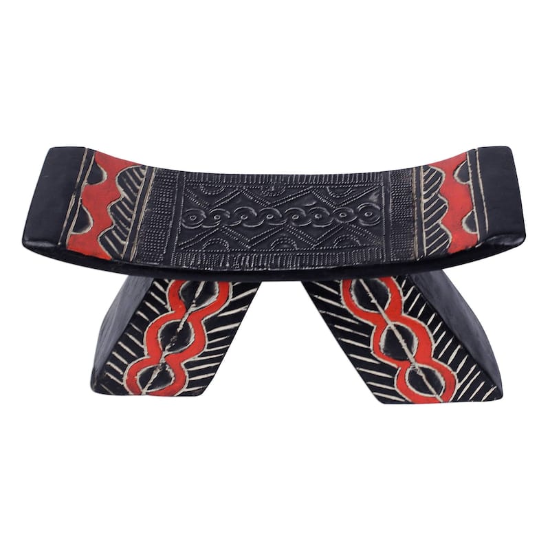 Handmade Dipo Beauty Decorative wood stool (Ghana) - 18.5 cm H x 39 cm W x 14.5 cm D