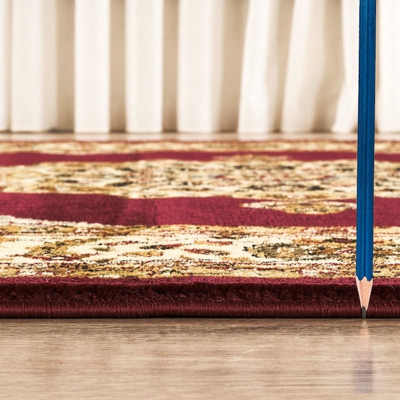 Classic Area Rug - 6' x 7'