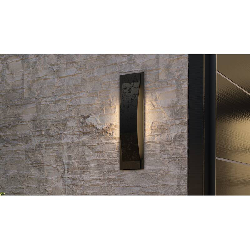 Onyx Integrated LED Earth Black Outdoor Wall Lantern