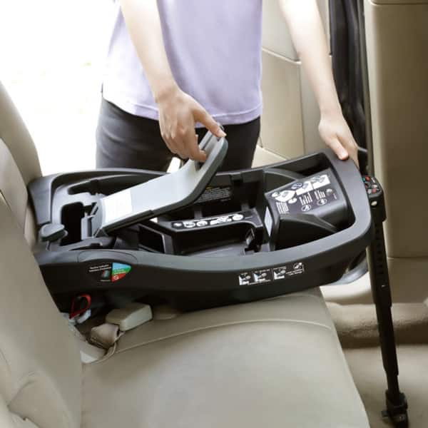LiteMax DLX Infant Car Seat with FreeFlow Fabric and SafeZone Load Leg Base  - Bed Bath & Beyond - 40502632