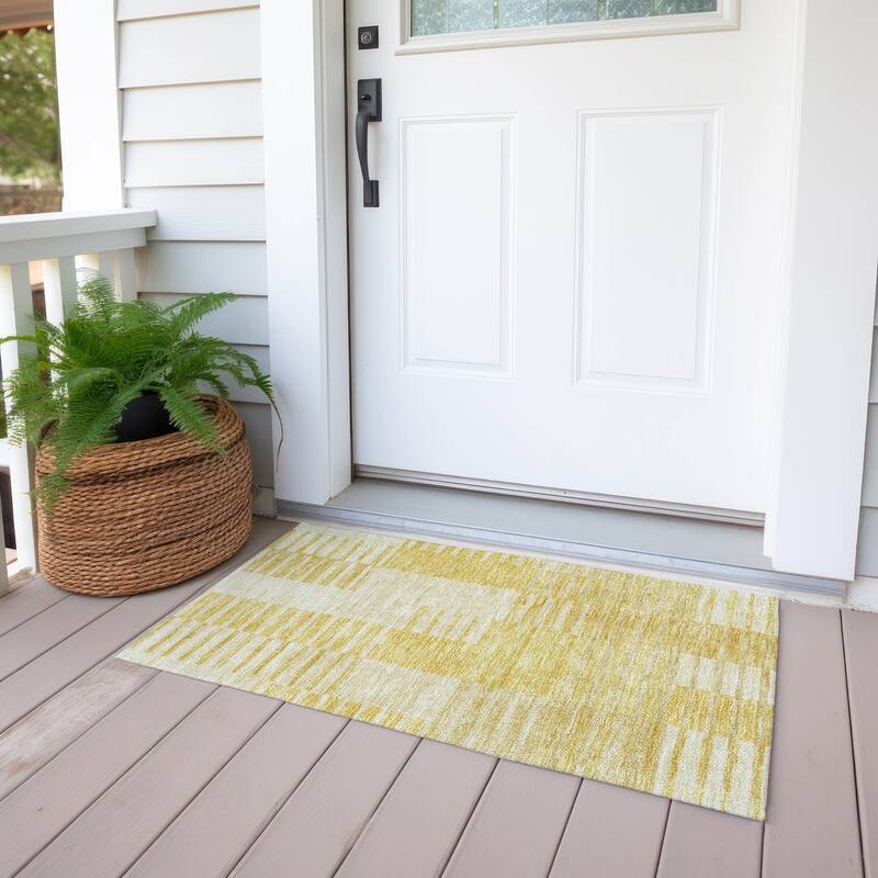 Machine Washable Indoor/ Outdoor Chantille Geometric Contemporary Rug