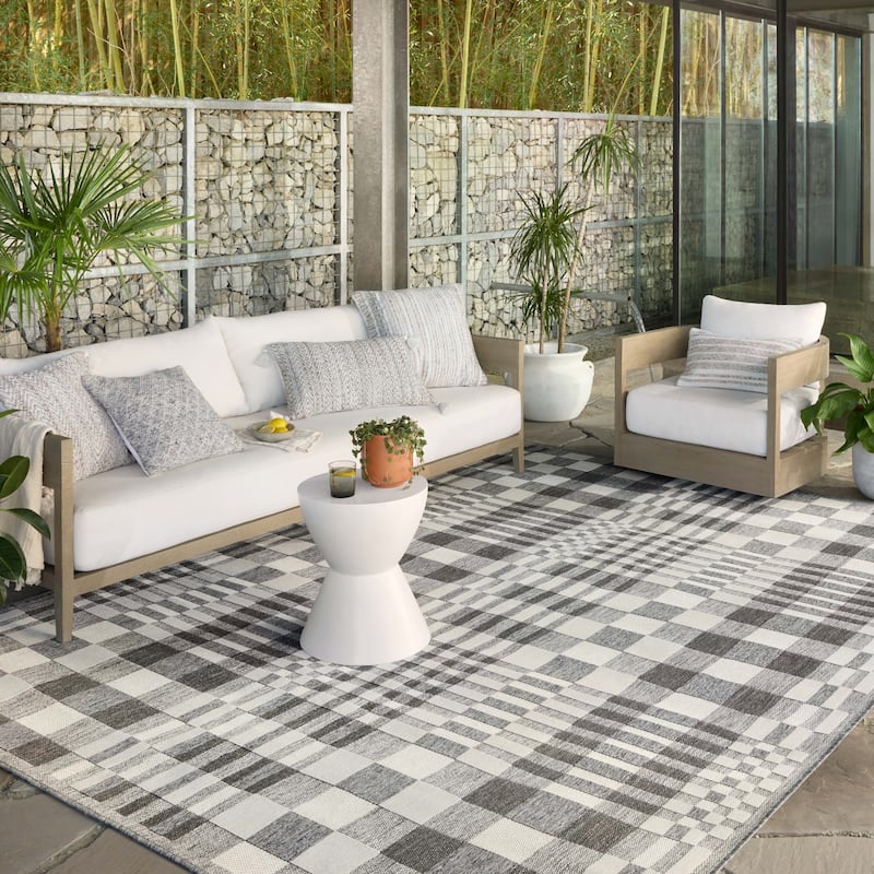 Alexander Home Renee Modern Buffalo Check Indoor / Outdoor Rug - 3'-11" x 5'-11" - Ivory / Pebble